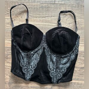 Victoria’s Secret Elegant Black Velvet  Lace Bustier 36C Large